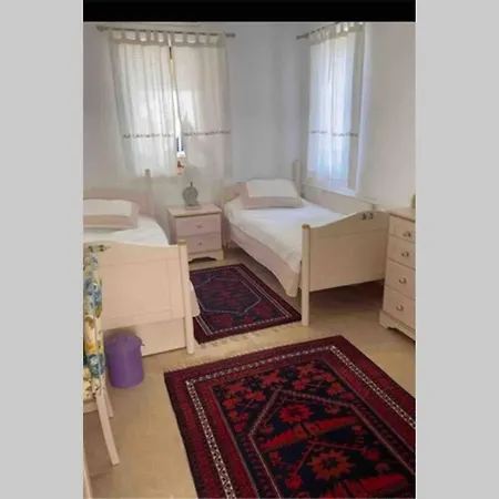 Дом отдыха Amazing Home With Three Bedroom , Center Of Yalikavak