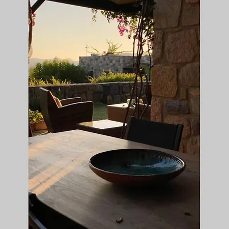 بيت للعطل Amazing Home With Three Bedroom , Center Of Yalikavak بودروم